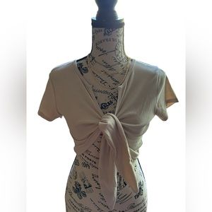 NWT Front Knot Crop Top